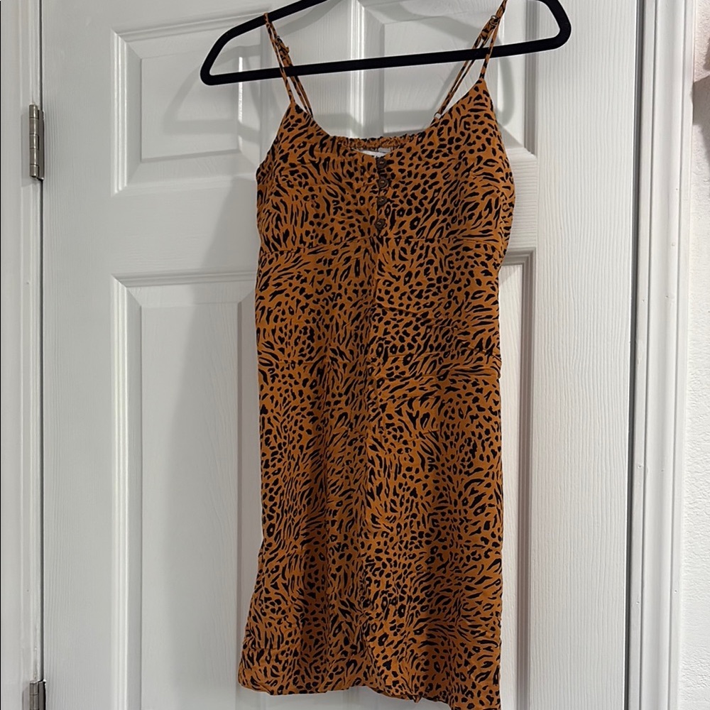 NWT Arizona Leopard Print Spaghetti Strap mini Dress Size Small